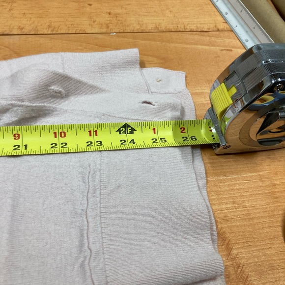 Banana Republic Cardigan - Picture 6 of 6